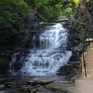 Korean Language Lessons 1-9 by Meejeong Song