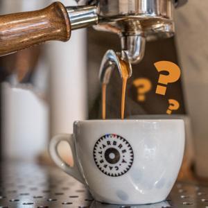 Un café, la question by L'Arbre à Café