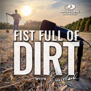 Fist Full of Dirt by Mossy Oak