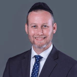 Torah Insights From Rabbi Moshe Schochet by JewishPodcasts.fm