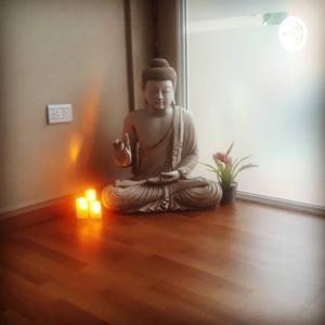 Mente en Off by Alejandra Esposito