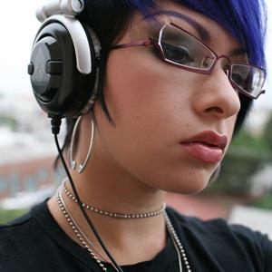 Headphone Commute by Headphone Commute