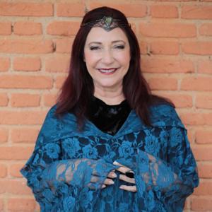 Bruxa Evani by Bruxa Evani