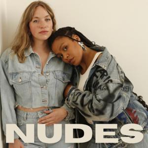 NUDES by Susanna und Harriet