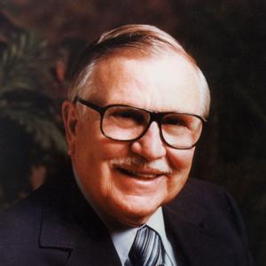 A Través de la Biblia on Oneplace.com by Dr. J. Vernon McGee