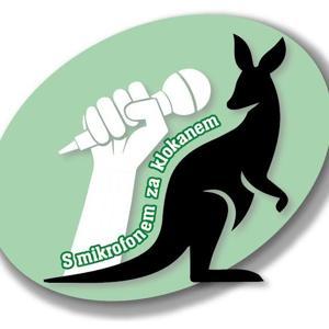 S mikrofonem za klokanem by Podcast o Bohemians