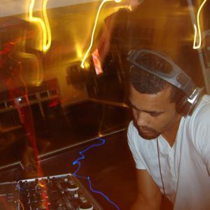 DeeJay W by DeeJay W