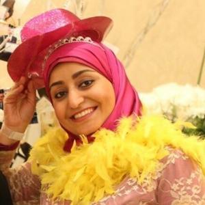 Dr. Nada Fahim استشارات مجانية تربية الاطفال تخاطب by Nada Fahim