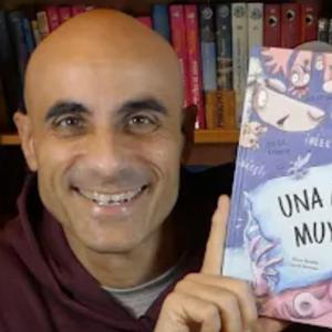 ¿TE CUENTO UN CUENTO? CUENTACUENTOS Óscar Aguilera - CUENTOS INFANTILES PARA NIÑOS EN ESPAÑOL by Óscar Aguilera