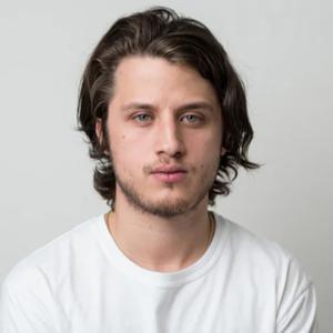 CREATIVO by Roberto Mtz