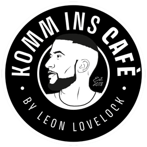 Komm ins Café by Leon Lovelock