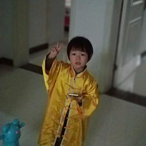 每一天陪伴中的成长 by 海峰讲故事