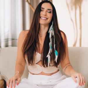 Thais Galassi by Meditação - Mentalidade