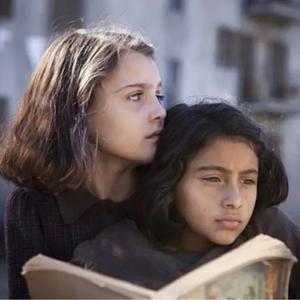 十二个月都狂奔 by 七月狂奔